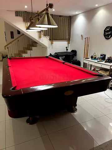 Knightshot Full-Size Billiards/Pool Table with Red Felt - Good Condition