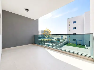Book Now ! 1 Month Free | Bright And Elegant | Huge Balcony