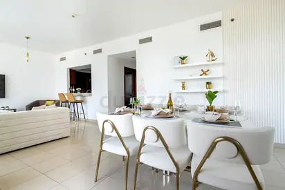 Fully Furnished - 2 Bed Park Island (direct from owner)