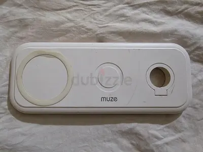 Muze 3-in-1 Wireless Charging Station (White) - Used
