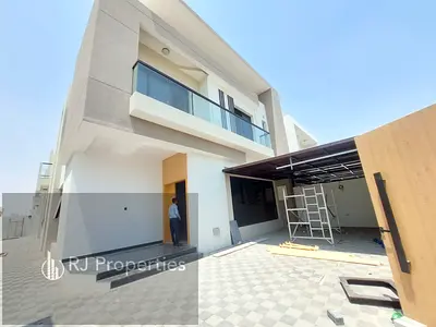 LUXURY 5BEDROOM villa/Wooden floor/Maid room /Waderobe/Master bedrooms /Parking ready to move only jest 175k