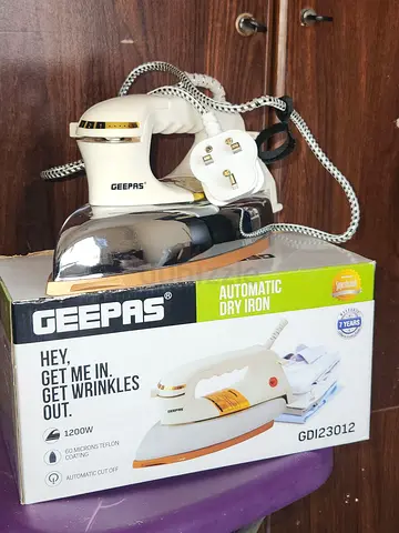 Geepas Automatic Dry Iron (GDI23012) – Good Working Condition
