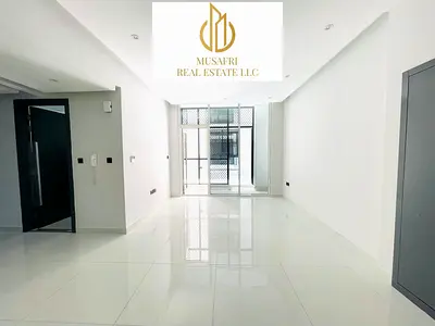 BRIGHT AND SHINE 2BHK || NEAR TO SAFARI MALL || GYM+POOL+PARKING+BALCONY||