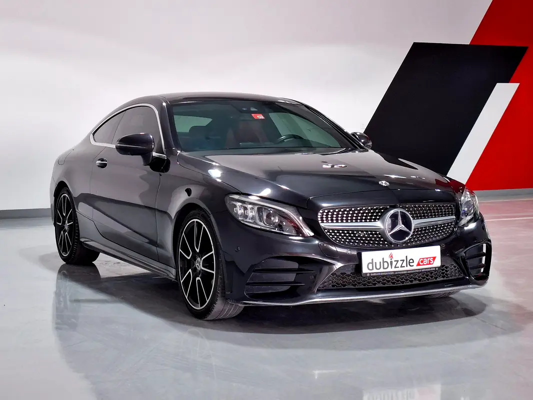 Mercedes-Benz C-Class 2019 — photo 1 of 16