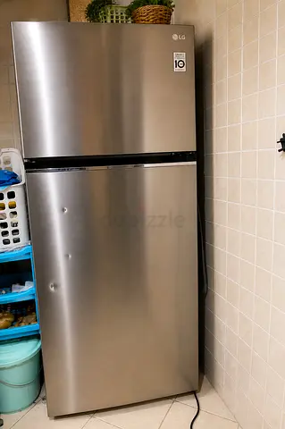 LG SMART INVERTER REFRIGERATOR (423L) - Silver Color - Excellent Condition