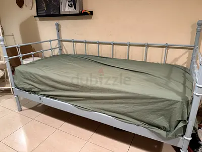 Sofa bed frame for sale 100