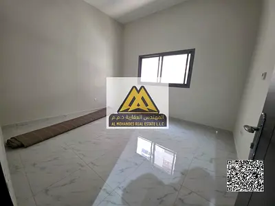 للإيجار السنوي – استوديو واسع في الجرف الصناعية 3 عجمان – موقع مميز ومطبخ منفصل