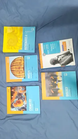 High School Science Textbooks (Math, Physics, Chemistry, Biology) - Good Condition