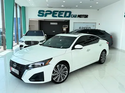 2023 Nissan Altima SL - GCC Specs - Like New!