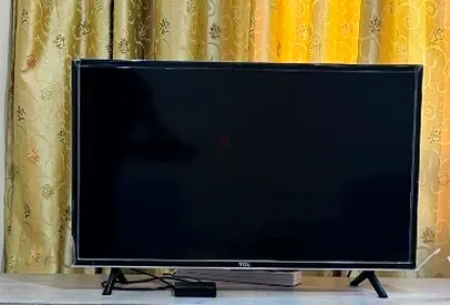 TCL 32-inch LED TV in Good Condition, Ready to Use
