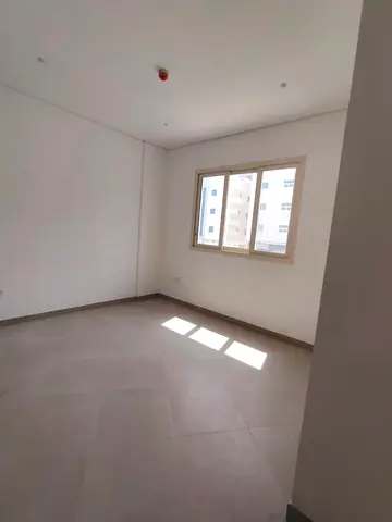 غرفه وصاله اول ساكن في القليعة