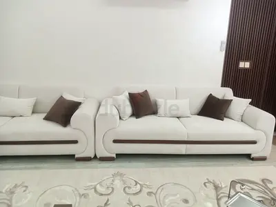 Looking For Sofa Upholstery Service Available