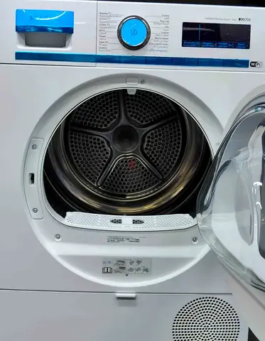 Siemens latest model iq700 9 kg dryer with WIFI TECHNOLOGY HOME CONNECT