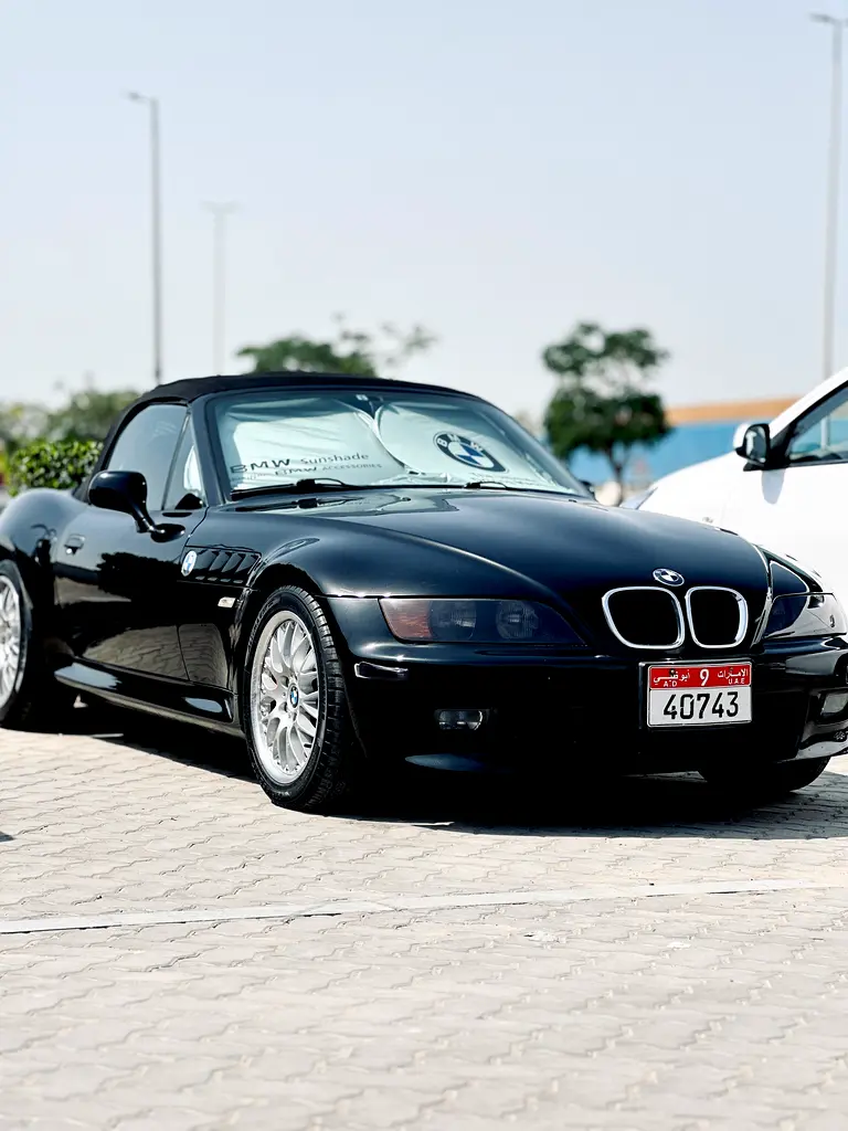 BMW Z3 2002 — photo 1 of 19