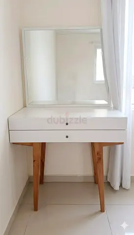 White Dressing Table with Mirror and Wooden Legs - Good Condition