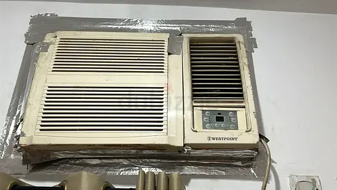 Used Westpoint Window Air Conditioner - Working Condition