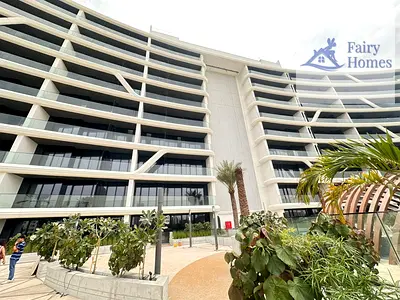1 Bedroom with Study |48 Parkside Arjan | Balcony City Views | Resort-Style Pool Facilities