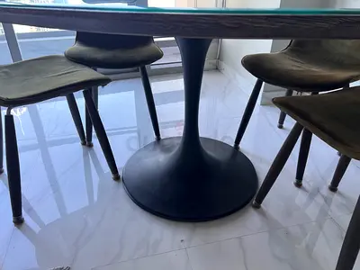 Marina Home table and chairs
