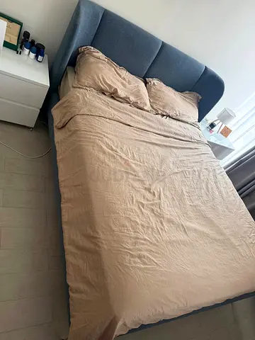 Bed with Mattress