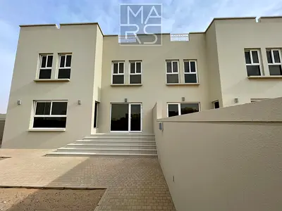 3 Bedroom Villa For Rent in Barashi | Maid Room