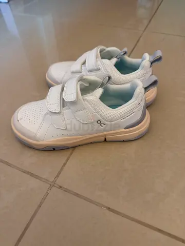 On cloud kids shoes new