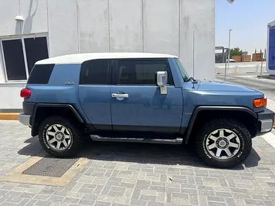 Very well maintained Toyota FJ Cruiser 2017