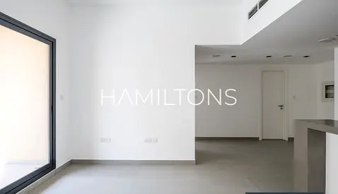 Turnkey Apartment Featuring Elegant Finishing Details | Resale