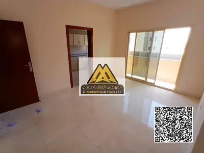 للإيجار شقة غرفة وصالة بمساحة مناسبة وتصميم عملي، تقع في موقع حيوي قريب من جميع الخدمات الأساسية والمرافق العامة، مما يجعلها خياراً مناسباً للسكن المر