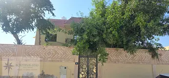 ***Huge 7Bhk Duplex Villa in Available Al Sabkha Area***