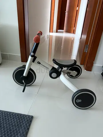Childrens balance tricycle / ride-on toy in good condition