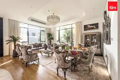 Luxury Villa | Custom Built | Free Hold