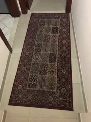 Long Carpet/Rug, size: 80*180 (leaving by 11 May) location: Al Mamzar Dubai area