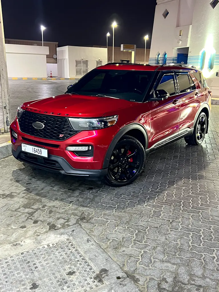 Ford Explorer 2021 — photo 1 of 19
