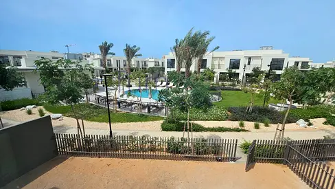3 BR Corner Townhouse | with Beach Access | Direct From The Owner | No Commission