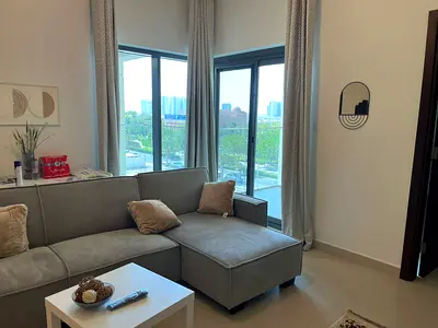 FULLY FURNISHED | PRIME LOCATION | VACANT