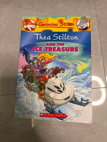 Girls novel Thea Stilton for sale
