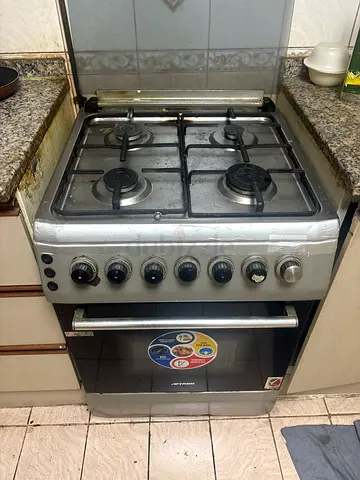 Cooking range