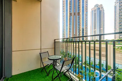 Spacious Unit | Premium Furnished | Park View