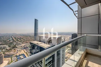 Penthouse + Maid|Vastu Compliance|Vacant