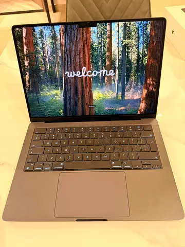 MacBook Pro 14” M4 Pro (14-Core CPU / 20-Core GPU) | 24GB | 1TB | AppleCare+ 2029 | Like New