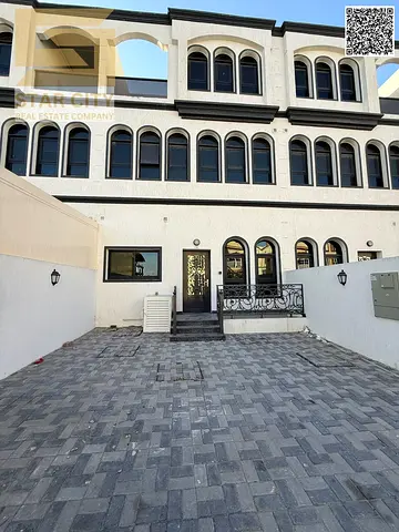 Comfortable Family Living For Rent in Uptown - 3 Bedrooms and a Living Room On Sheikh Mohammed Bin Zayed Road + Parking
