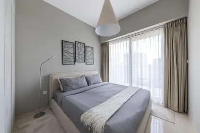 Designer renovated 1BR | Bright layout | Prime location