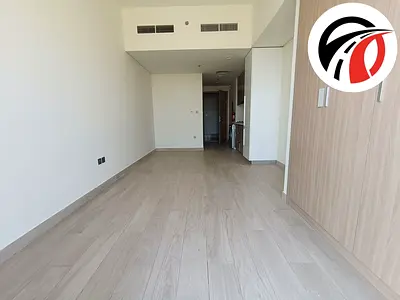 Specious Studio with Stunning Pool view Chiller free