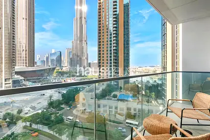 Burj Khalifa View | Chiller Free | Spacious