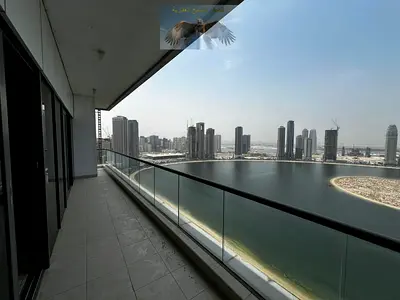 اجمل3BHK | اطلاله بحريه | تكيف مجانى | باركن | جيم و مسبح | غرفه خادمه | خزائن بالحائط | بلكونه | على مخرج دبى