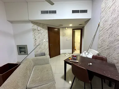 1 month free 1bhk big window in school area Muwaileh Sharjah price 33k
