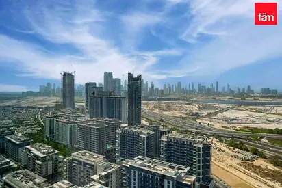 High Floor | Skyline View | Genuine Resale
