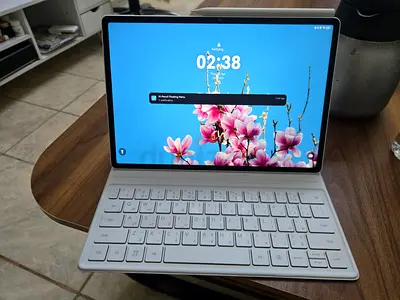 Huawei MatePad 12 X TRA like new ( under warranty)