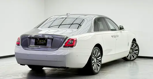 2022 ROLLS-ROYCE GHOST — фото 4