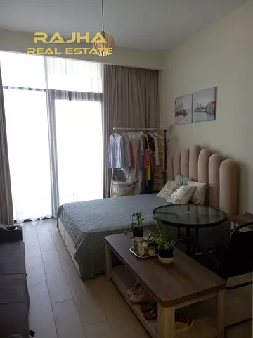 Large Studio | Fully Furnished | Ready to Move In